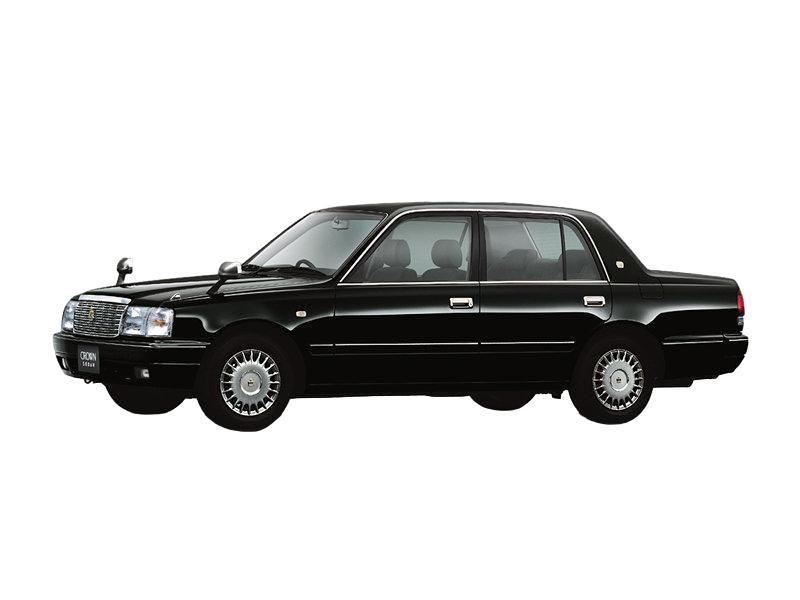 Toyota Crown с аукциона Японии