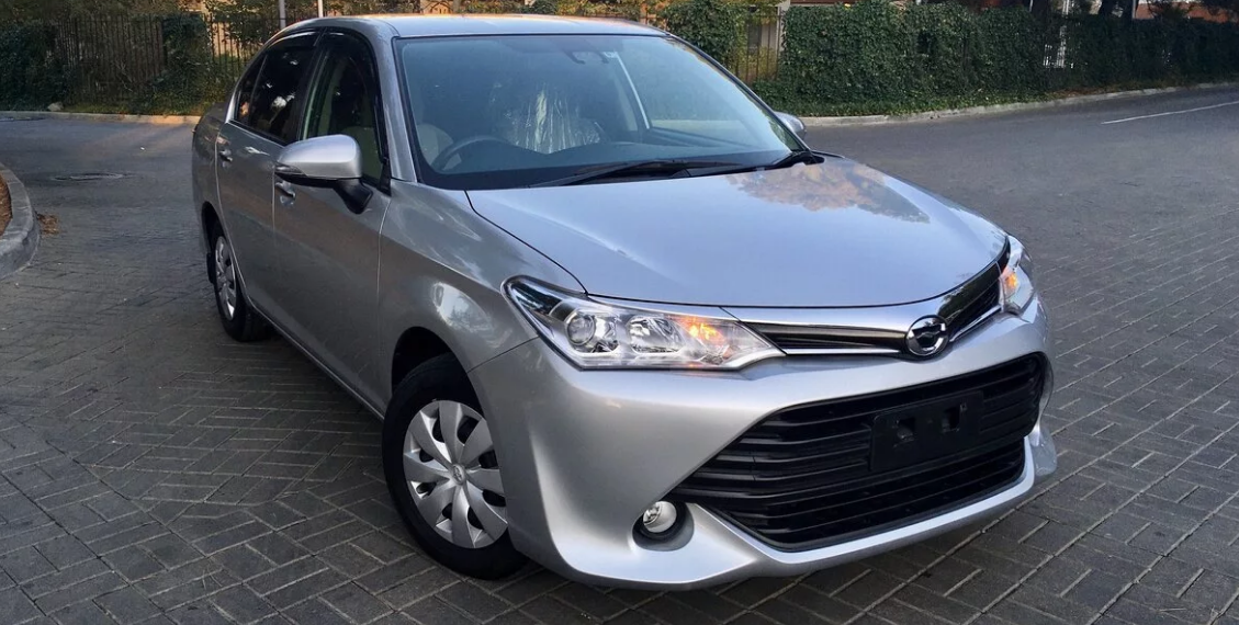Toyota Corolla Axio рестайлинг 2015 года